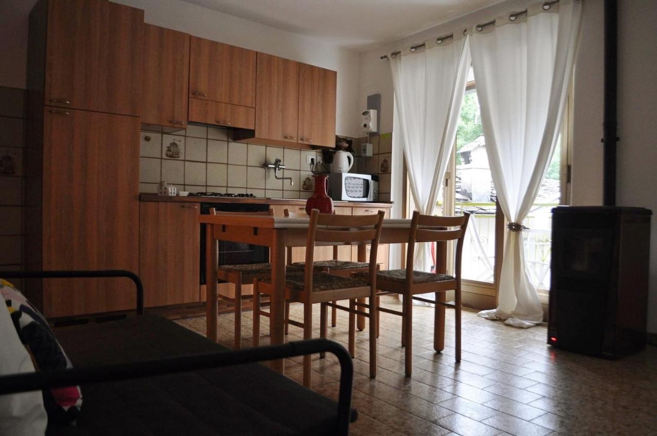Il Bilocale Della Nonna Villa Locana Kültér fotó